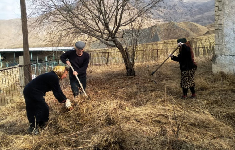 Укажите подпись к картинке.